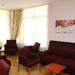 Hotel Avisos And 3*
