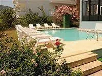 Hotell Avisos And 3*