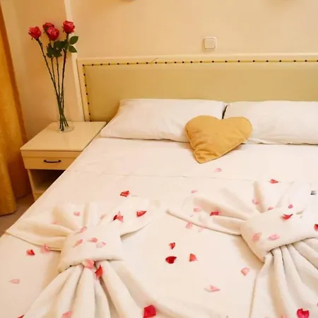 ホテル Avisos And