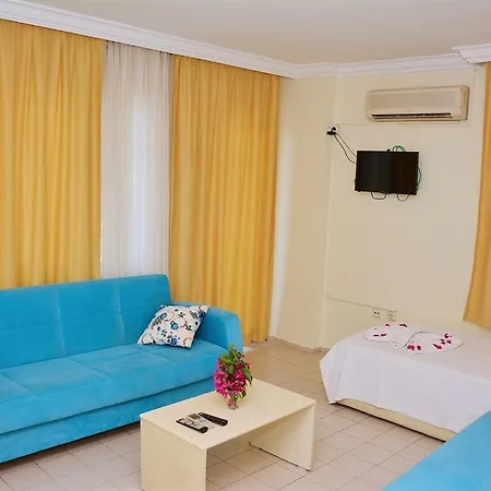 Avisos And Hotell 3*